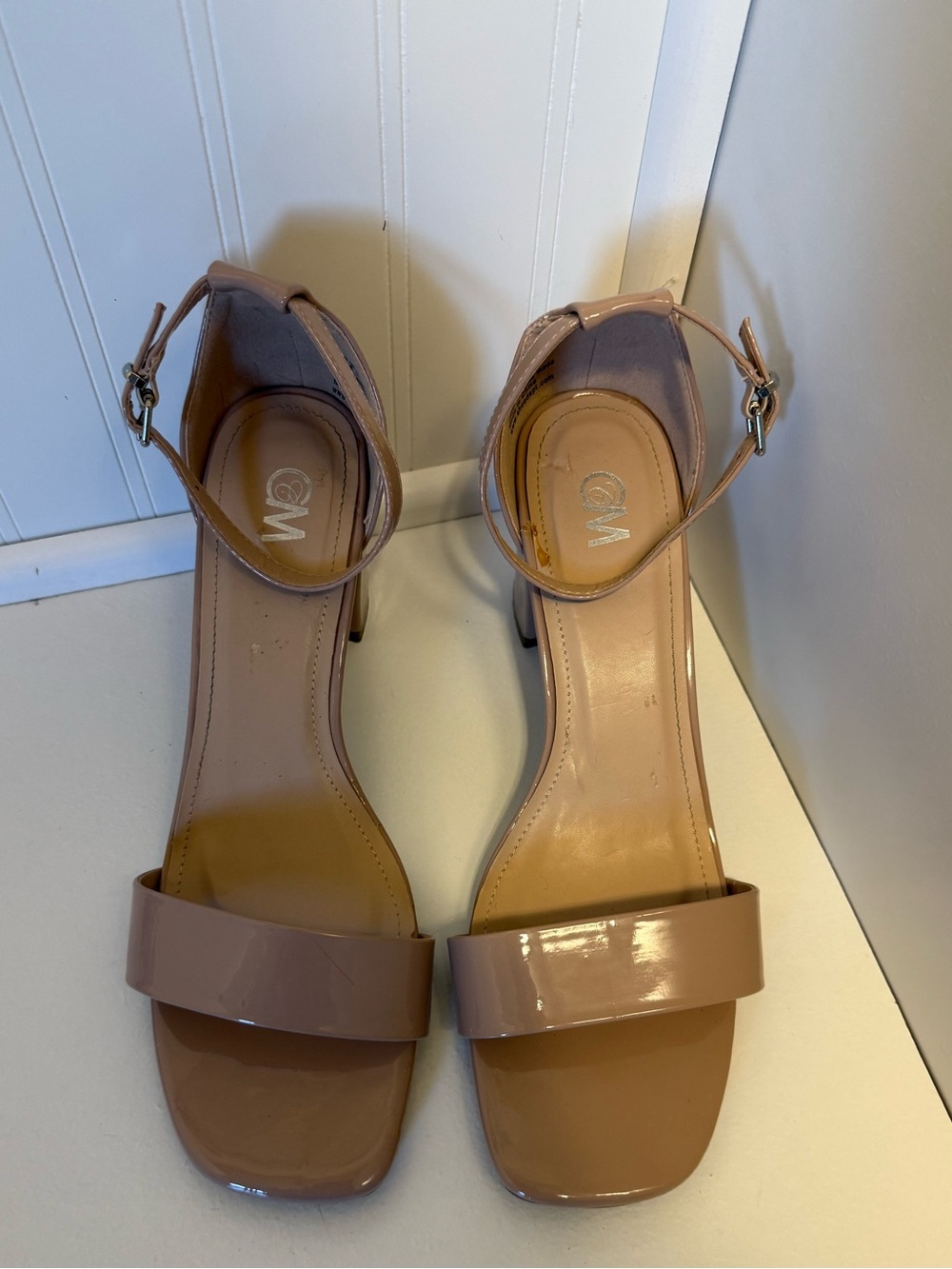 Chelsea Moreland “Gala” Women's Patent Ankle-Strap Heels in Nude 9M